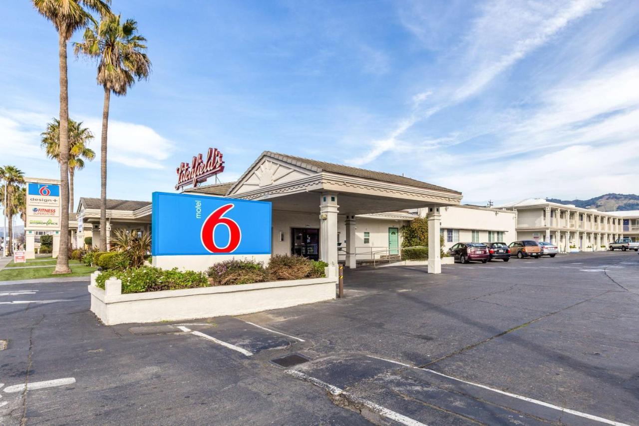 Motel 6 San Rafael Ngoại thất bức ảnh